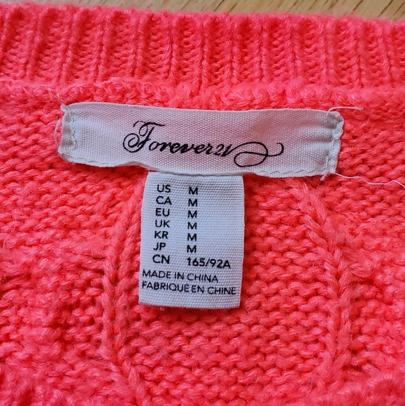 Forever 21 Woman's Size M Long Sleeve Sweater. - Picture 5 of 6